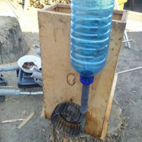 Школяр із Житомира розробив генератор, який допомагає отримати електроенергію від дощу