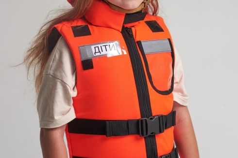 Во Львове начали производить детские бронежилеты: фото