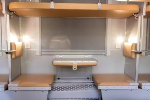 &laquo;Укрзалізниця&raquo; обновила плацкартные вагоны поезда &laquo;Киев &mdash; Черновцы&raquo;: фото