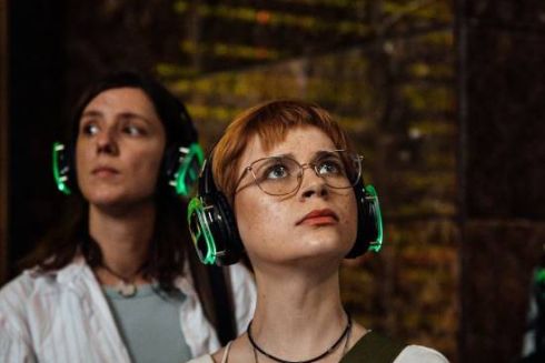 На залізничному вокзалі у Києві покажуть імерсивні вистави про шлях коханої воїна: як взяти участь