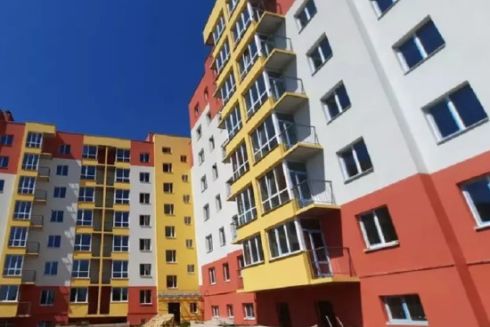 В Виннице переселенцы построили многоэтажку за собственные средства