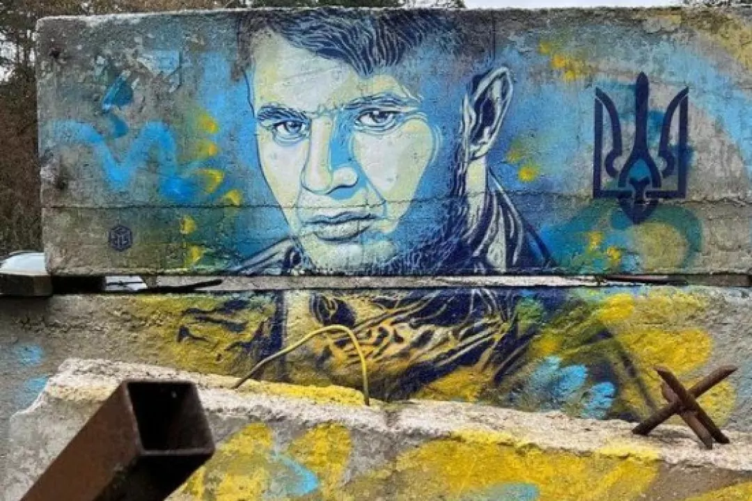 В окопі та на блокпосту: французький художник Крістіан Гемі намалював портрети Дмитра Коцюбайла &laquo;Да Вінчі&raquo;