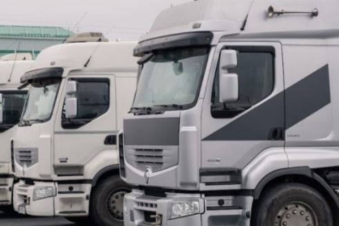 Во время воздушной тревоги в Киев не будут пускать грузовики