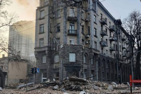 Пошкоджений обстрілом будинок Раднаркому в центрі Києва захистять від руйнування