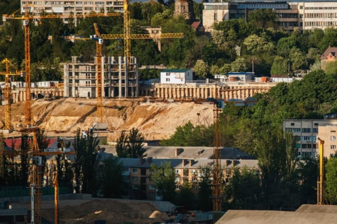 Кияни просять зупинити забудову біля Ботсаду Гришка й облаштувати сквер