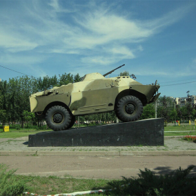 У парку Воїнів-інтернаціоналістів демонтують радянський бронетранспортнер та передадуть ЗСУ