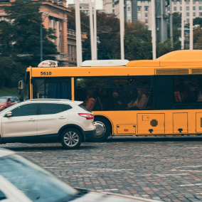 У Києві всі тролейбуси замінили автобусами для економії електроенергії