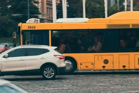 В Киеве все троллейбусы заменили автобусами для экономии электроэнергии