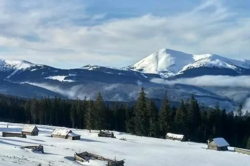 &laquo;Укрзалізниця&raquo; назначила дополнительные поезда в Ивано-Франковск и Ворохту на зимние праздники