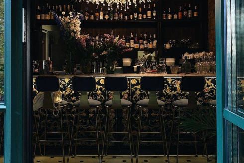 Біля парку Шевченка відкривається новий заклад «В зюзю» від команди бару «Бездельники»