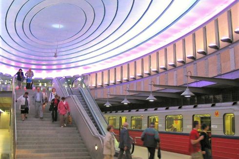 Варшава подарує Києву 60 вагонів метро