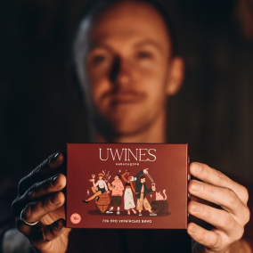 В Україні з’явилася настільна гра про українське вино «Uwines: Амбасадори»: деталі