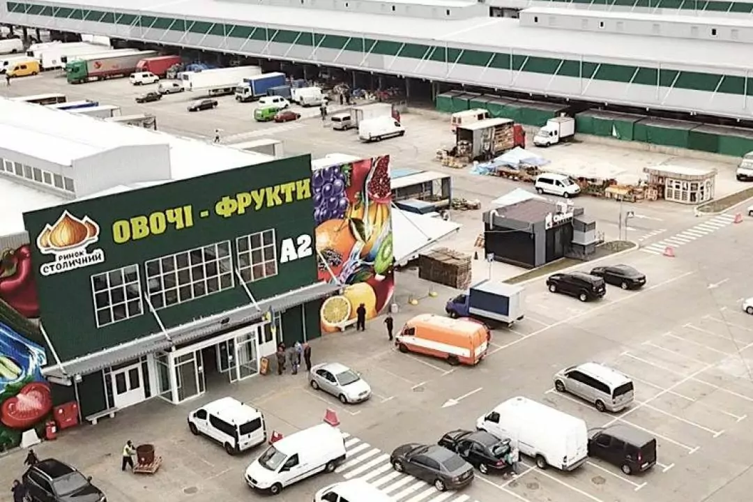 У Києві відновив роботу ринок &laquo;Столичний&raquo;