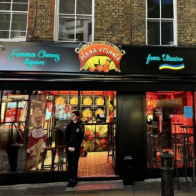 "П'яна вишня" закриває свій перший заклад у Лондоні