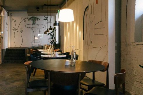 На Подоле вместо кафе «Белый шум» открылось необистро Supra