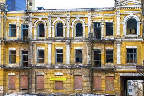 Усадьбу Сикорского на Ярвалу требуют реставрировать через суд