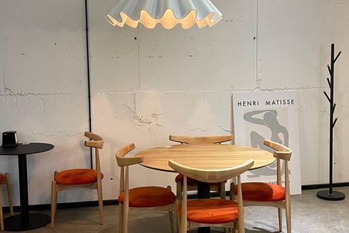 Подружжя переселенців з Луганщини відкрило pet-friendly кафе на ВДНГ