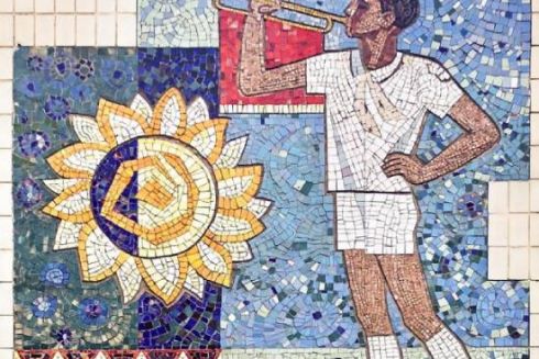 У Києві збережуть мозаїку на фасаді палацу дитячої та юнацької творчості на Солом'янці &ndash; депутатка Київради