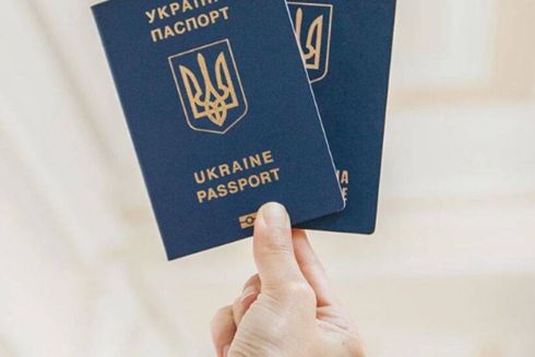 Оформлення документів для повернення біженців до України буде безкоштовним – МЗС