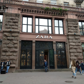 Zara закрила магазин на Хрещатику: причини