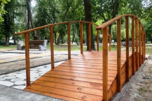 В Киеве обустроили тренировочну площадку для людей с травмами ног и ампутациями