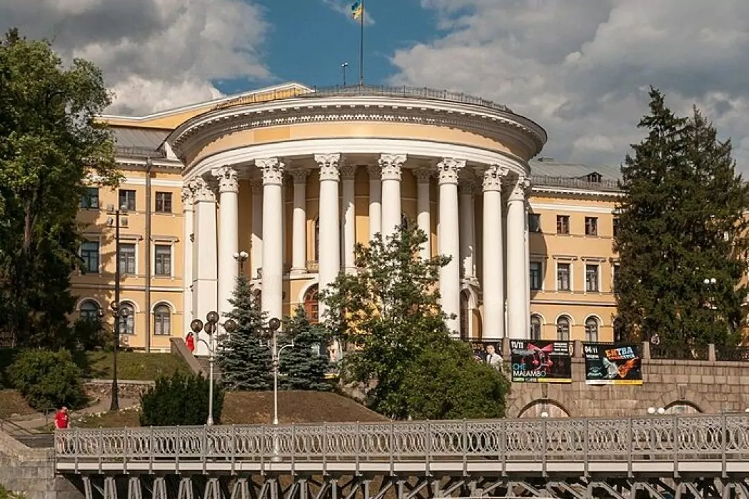 "Жовтневий палац" передали компанії засновника Atlas Weekend: які зміни планують