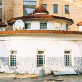 Власники The Naked Room і Druzi Cafe реставрують будинок на Рейтарській