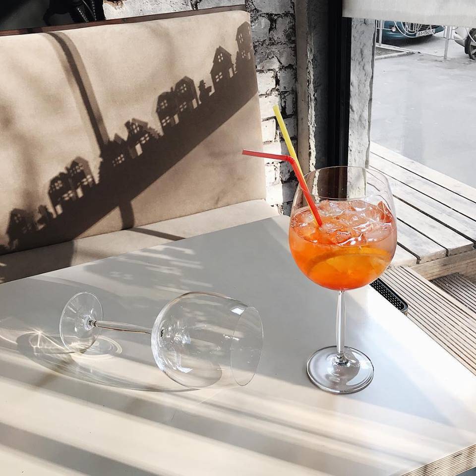 Без Дверей Espresso Bar