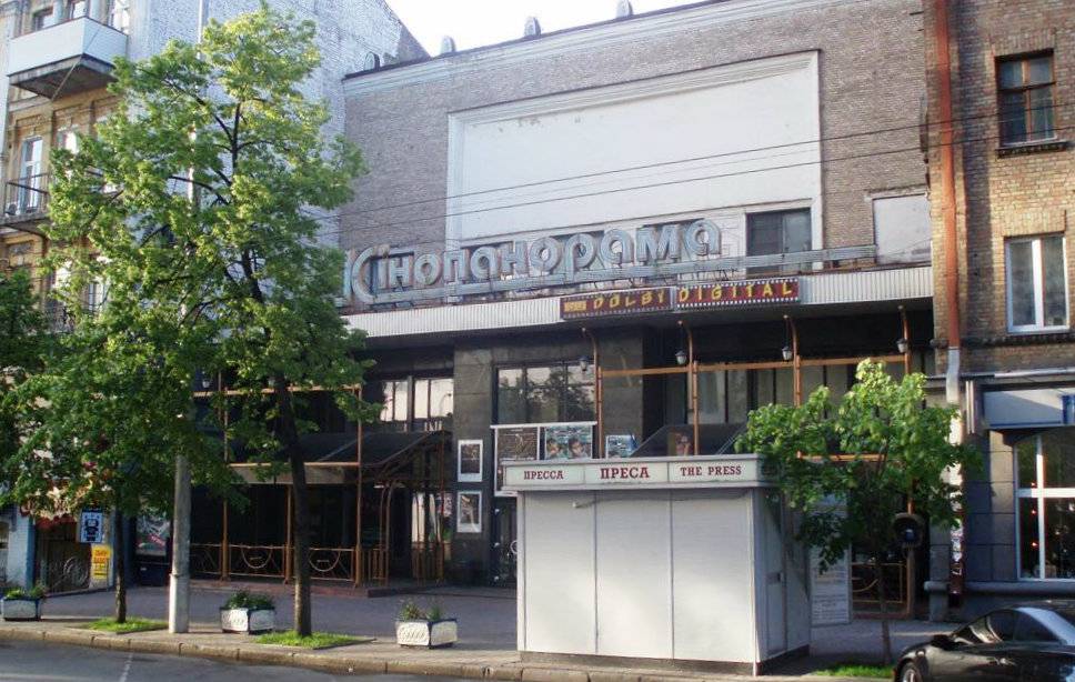 kinoteatr_kinopanorama_09