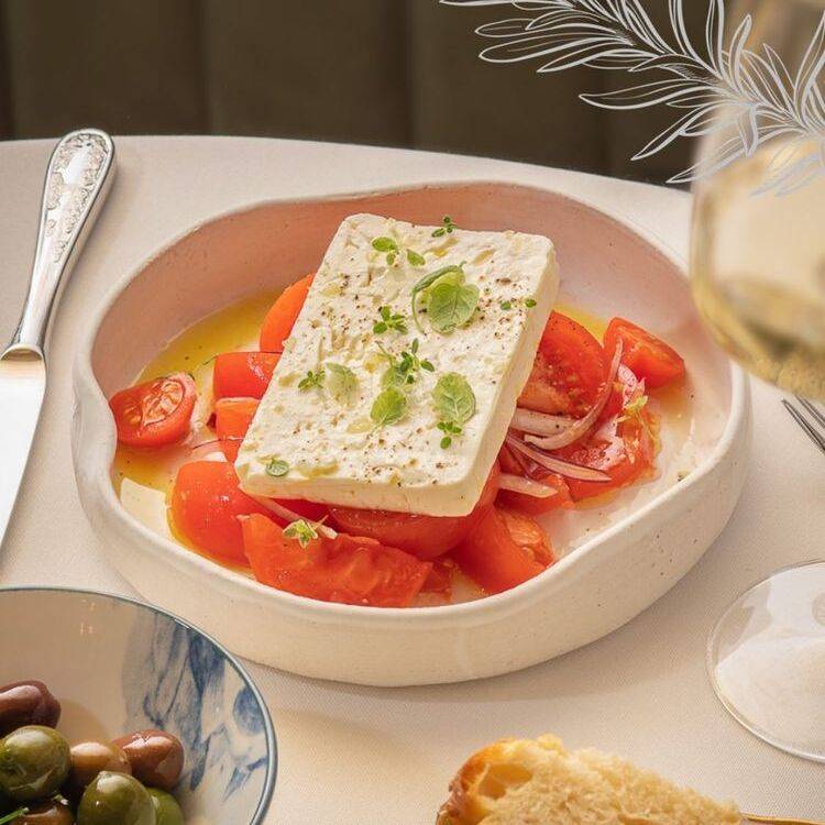 miya.bistro - 2769111896911387517 (1)