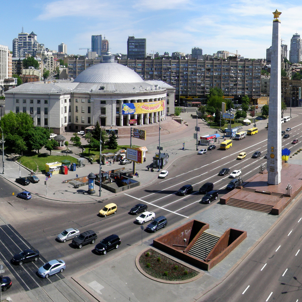 Киев площадь победы показать